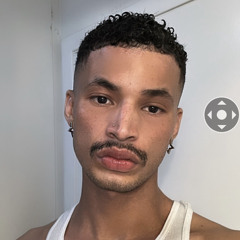 julianxxxito