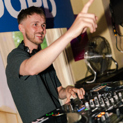 DjQuintinoo