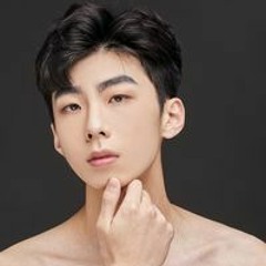 김수민