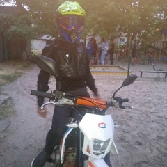 User 24685744