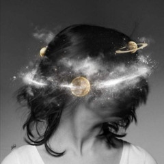 لحظة سعادة ✨🕊️