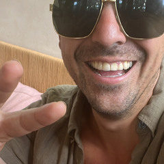 MFA Pioneer ディスクジョッキ  | Patrick Roessner 🦧