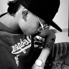 Andrés ひ