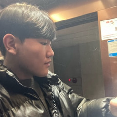 윤