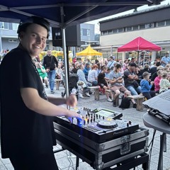 DJ Yanchee