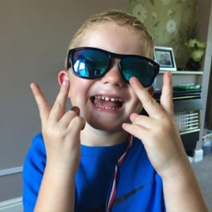 lilpakleeshfanboy123