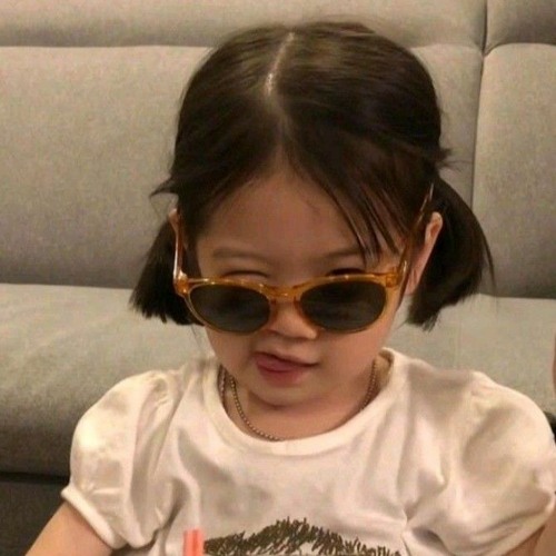 Jayyy — artist photo