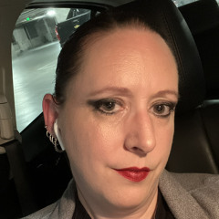 Ashley Ruth Mines Dank