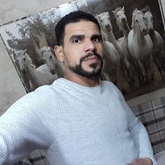 Adhm Shams