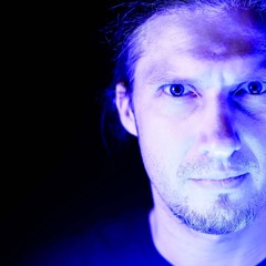 Crystal Feature / Featherloop