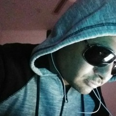 CHAii NiiSS