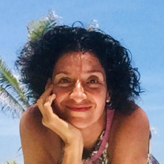 Silvia Flores