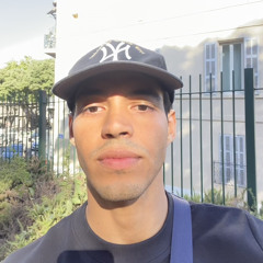 Gabriel Flores