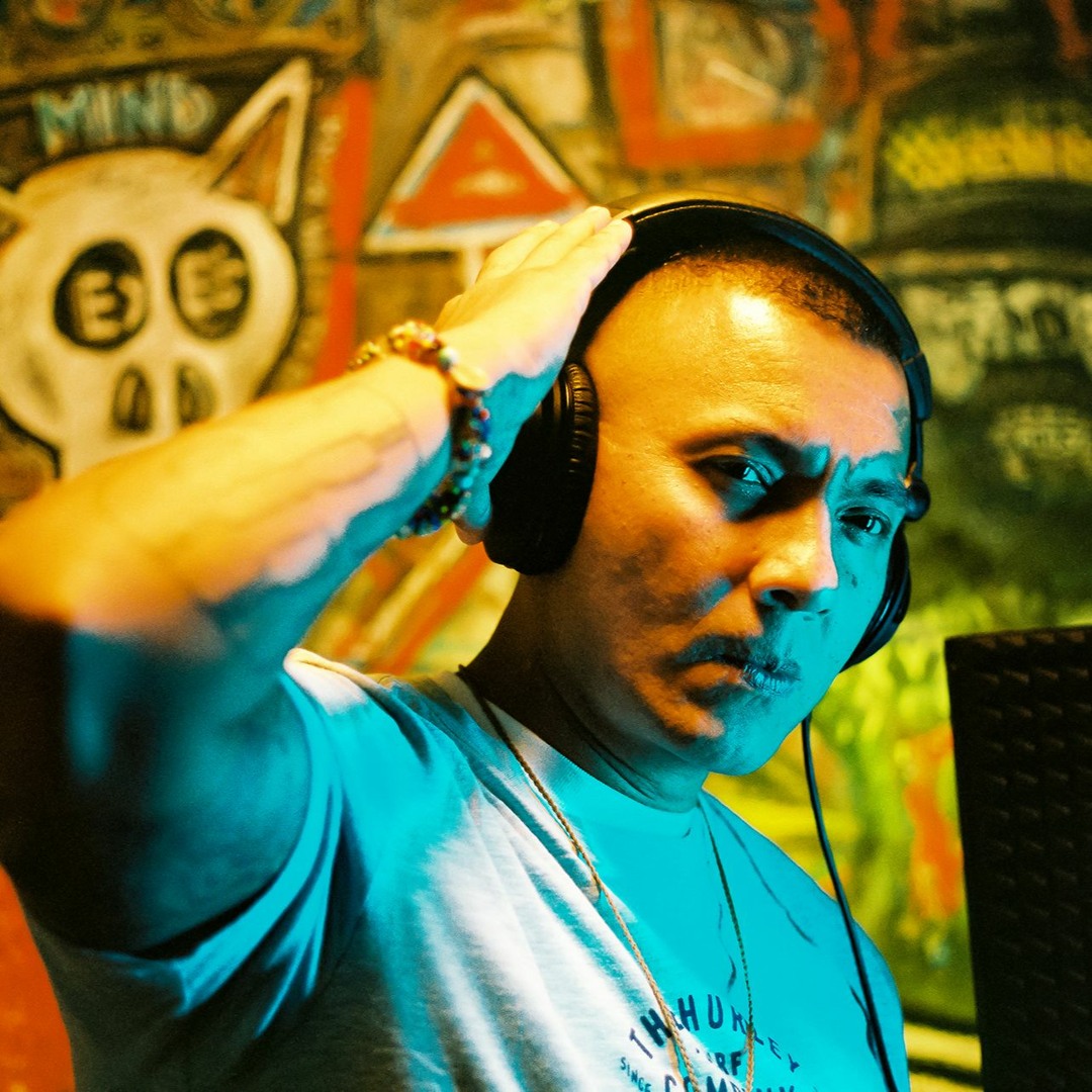 Stream Conejo music | Listen to songs, albums, playlists for free