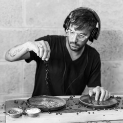Dj Haim komemi