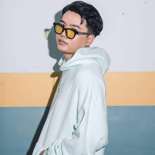 Stream DAVIS music | Listen to songs, albums, playlists for free on ...