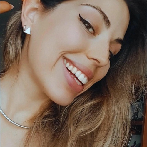 Ana Ferreira’s avatar