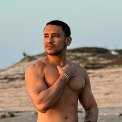 Ícaro Oliveira