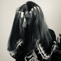 MURKØ (@down2krashh)