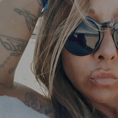 Stef Ania