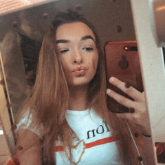 Hannah Ochiltree
