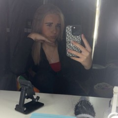 emiliaaxo1
