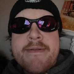 Mackie Marquis