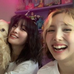 青いバラ 🦋🌌☔💙💜