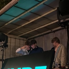 DJ RED ANT