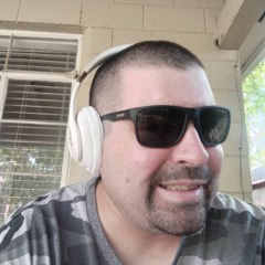 Bear Tracks-Alanus Smith