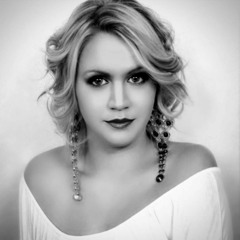 Laura Vinciane Plaine