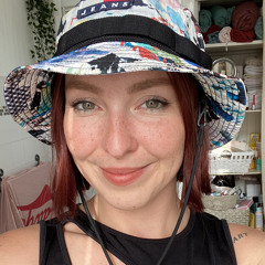 MAE FOX