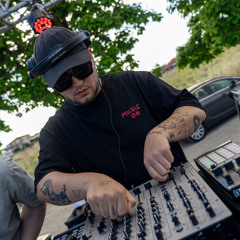 Victor  Suarez