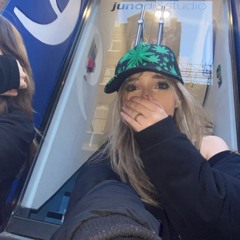 ashley💤🕺