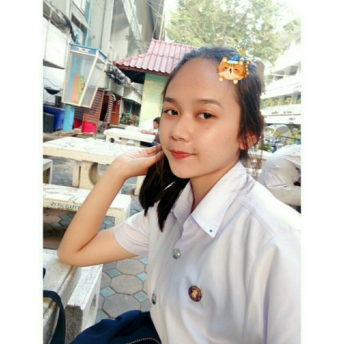 012 Pornchanok Saithong’s avatar