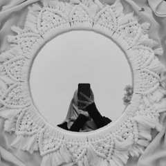هُدىٰ.