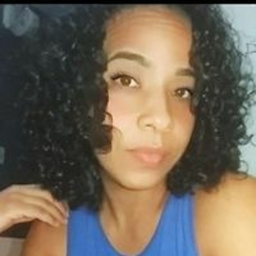 Renata Leal’s avatar