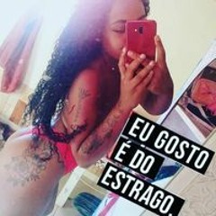 Camila Du Quebra