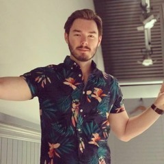 Maxwell Suited