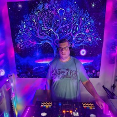Groovy G
