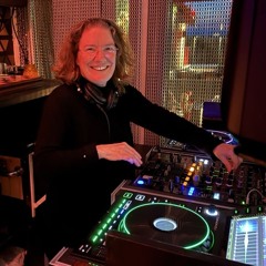 DJ Zelda