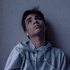 Andrés Tucker