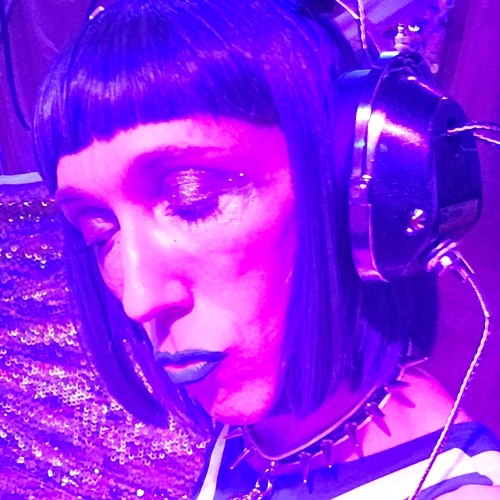 She's obsessed with GQOM and 3-step