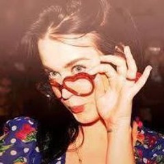 منة الله ايمن