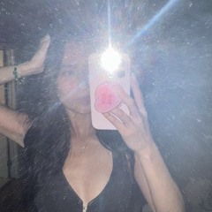 r i r i ♡