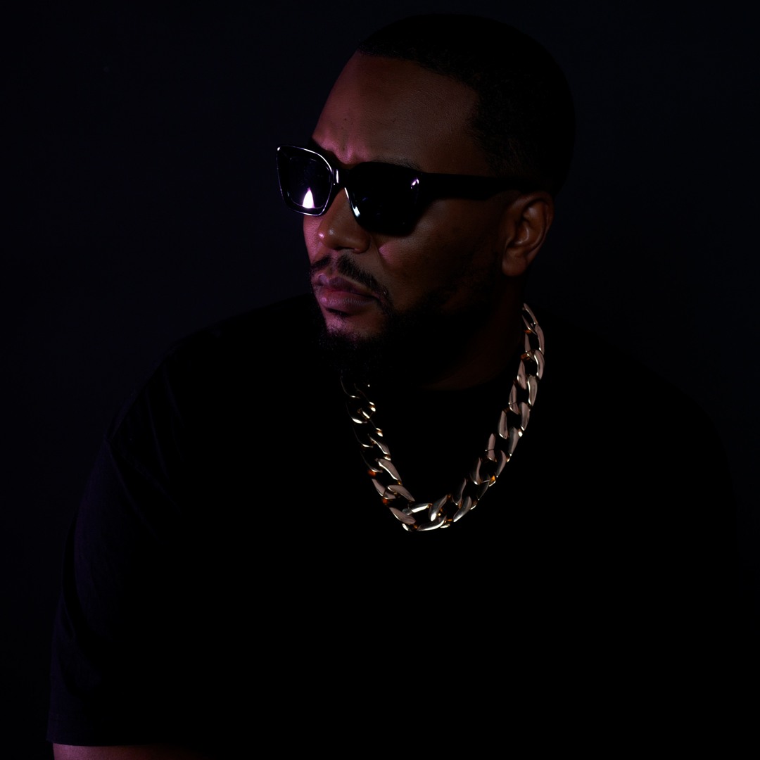 Stream Dj Sizix music | Listen to songs, albums, playlists for