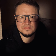 Maxim Travnik