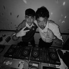 RoMMoLo_ 28