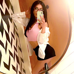 Liz Castro 11