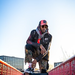 M-Dok